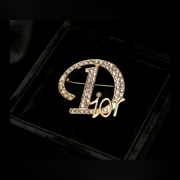 Dior Style Brooch - Picture 5 of 6